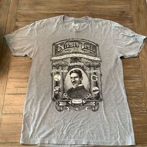 Nikola Tesla Graphic Tee in Gray